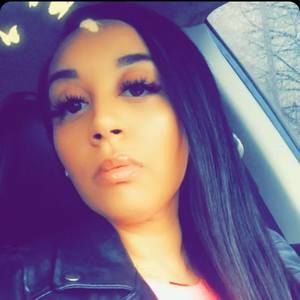 Meet your Posher, Camille